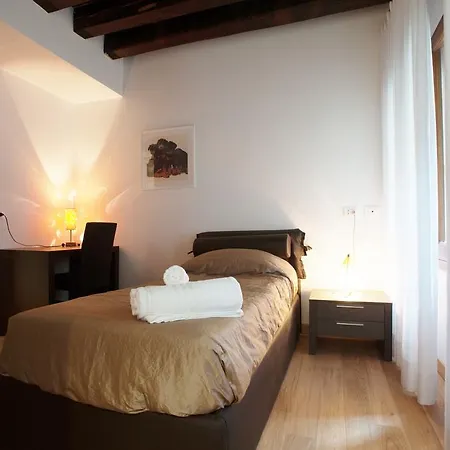 The Lion's House Apt2 شقة