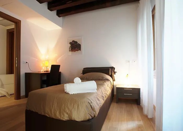 The Lion's House Apt2 Lägenhet