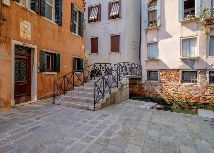 The Lion's House Apt2 Lägenhet Venedig